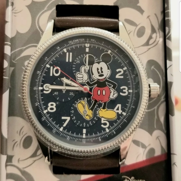 Authentic Disney Mickey Mouse Thumbs Up Unisex Bro - Picture 3 of 3